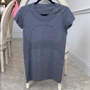 Lululemon shirt